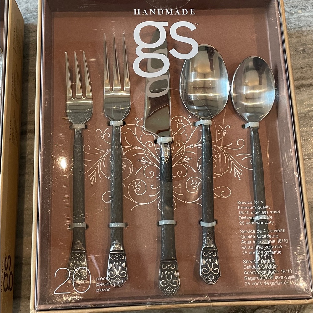 Handmade Silver and Black Cutlery Set - Picture 3 of 13